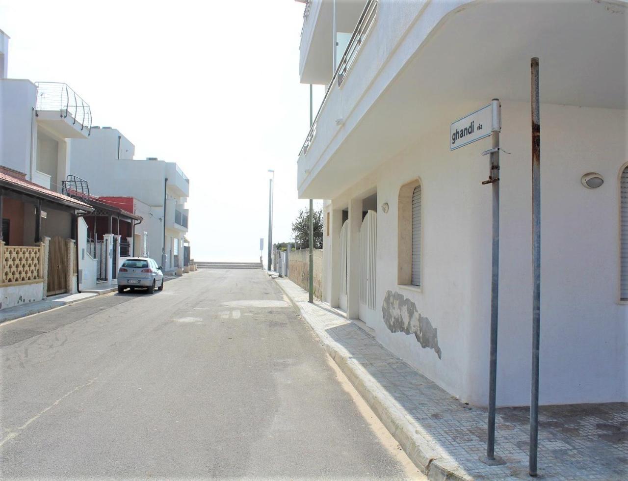 Monolocale Eddy By Salentolimit Apartment ตอร์เลลาปิลโล ภายนอก รูปภาพ